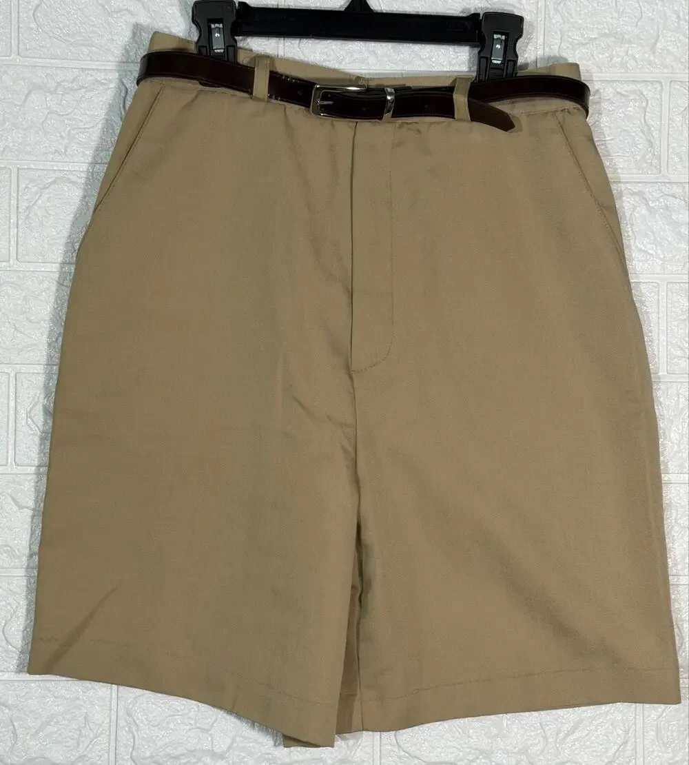 Vintage Briggs Women’s Size 8 Khaki Bermuda Shorts with Belt Made in USA